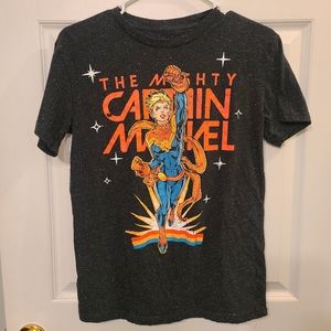 Marvel The Mighty Captain Marvel Size Small Women's Short Sleeve T Shirt.